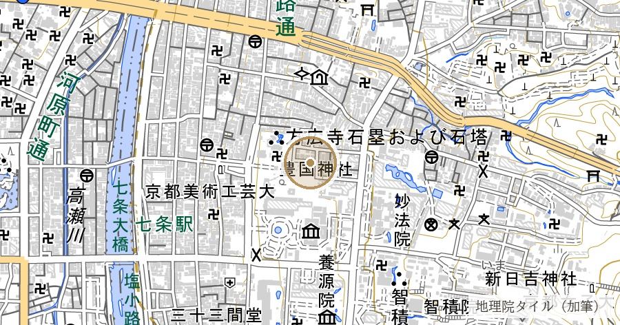 方広寺大仏殿跡（京の大仏）の位置を示す地図